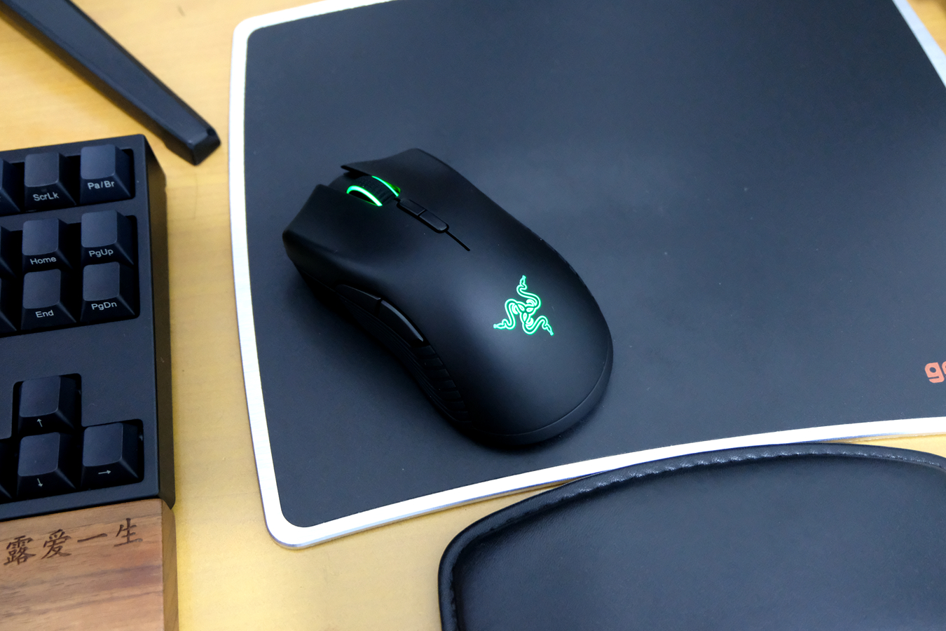 雷蛇曼巴眼镜蛇5g双模版评测,雷蛇曼巴眼镜蛇无限版