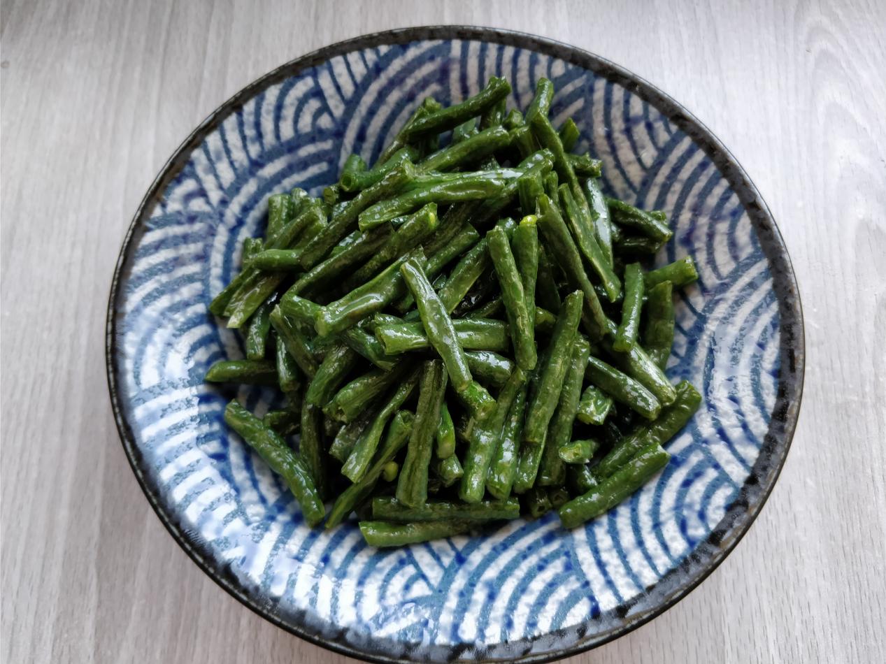 豇豆炖肉怎么炖好吃,豇豆跟什么凉拌最好吃