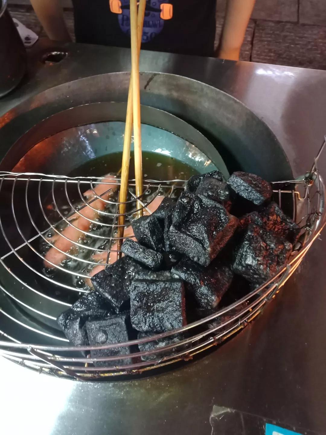 臭豆腐在夜市上应该怎样营销,臭豆腐最新火爆营销方案