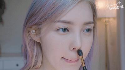 蒜头鼻怎么才能修成精致小翘鼻,如何让自己的蒜头鼻变成小巧鼻