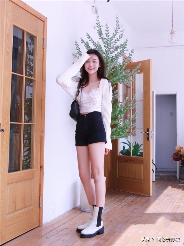矮个子必备鞋最新款长筒靴,冬天穿上小黑靴的你时髦又显高