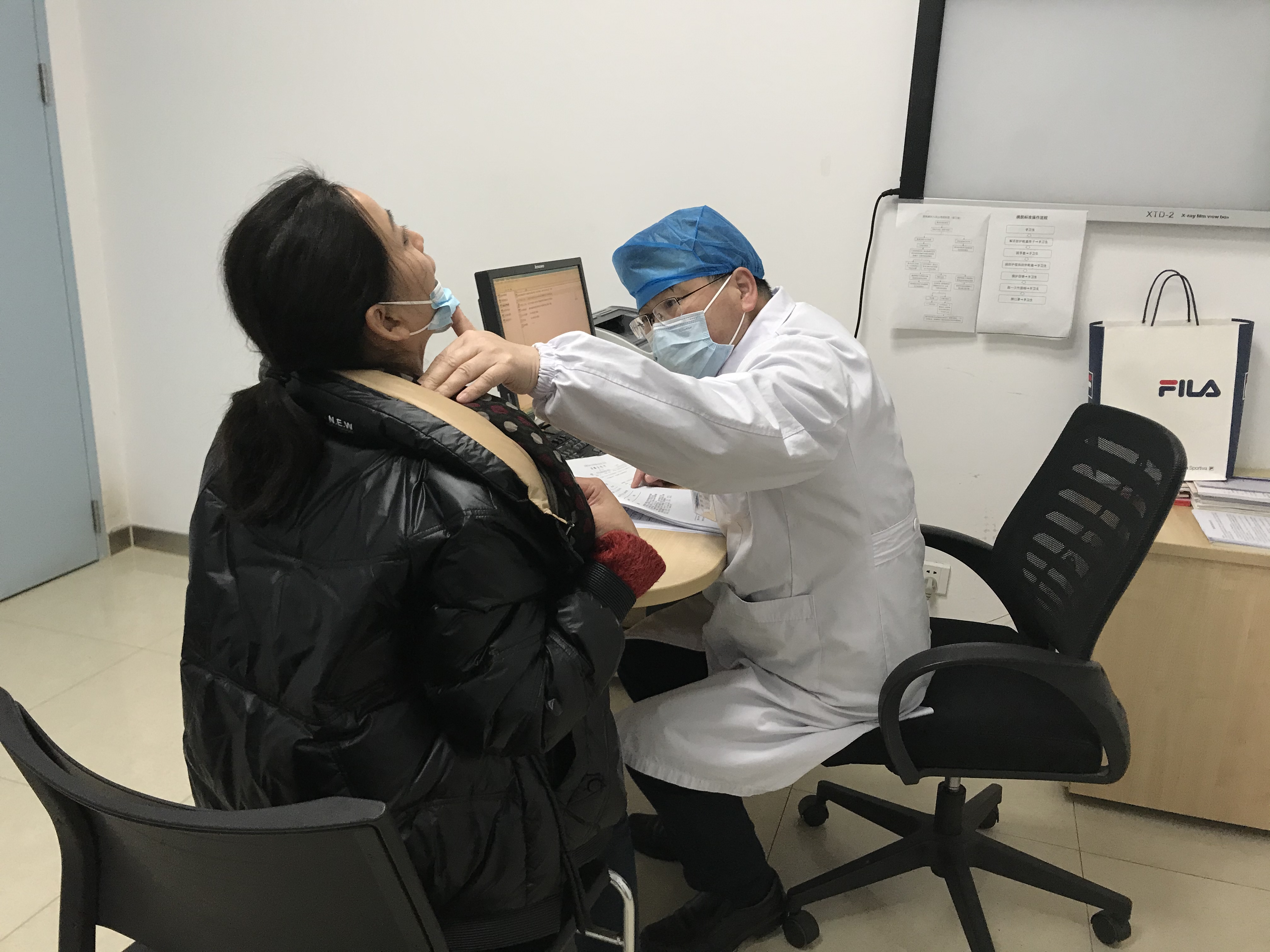 热心公益，她帮助无喉患者重获“新声”！癌症复发，医护团队成为她坚强后盾