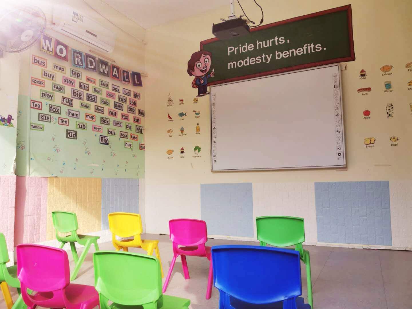 楂樺攼鍑开鍥介檯鏁欒偛涓績,鍑开鍥介檯鏁欒偛