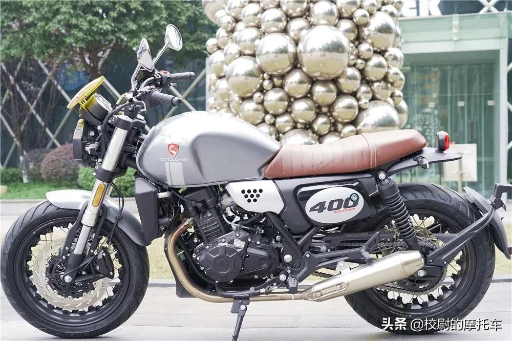 赛科龙re3英伦复古车,赛科龙复古re32020款