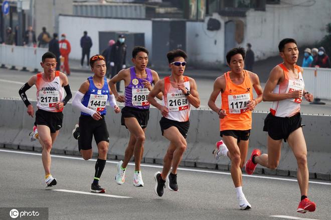 新年焕新，盘点值得入手的国产性价比跑步装备