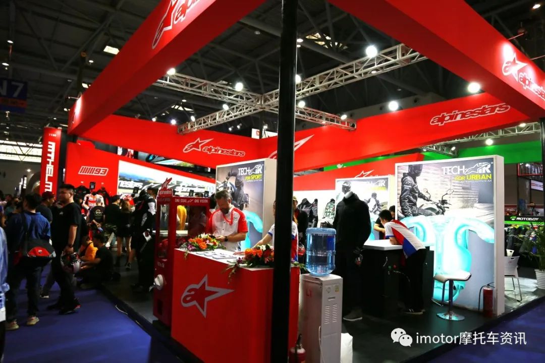 2019重庆摩展装备参展商热情高涨-SIX2骑行内衣发布十周年新品