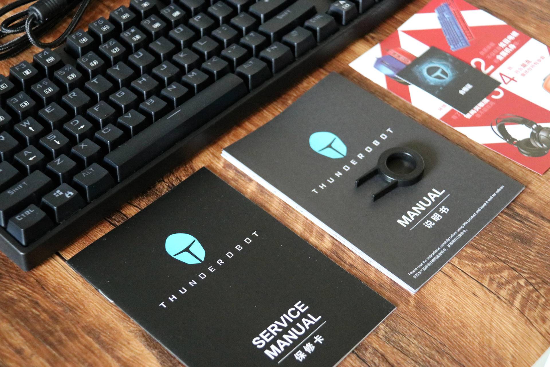 雷神k30青轴机械键盘,雷神kl30红轴无线机械键盘评测