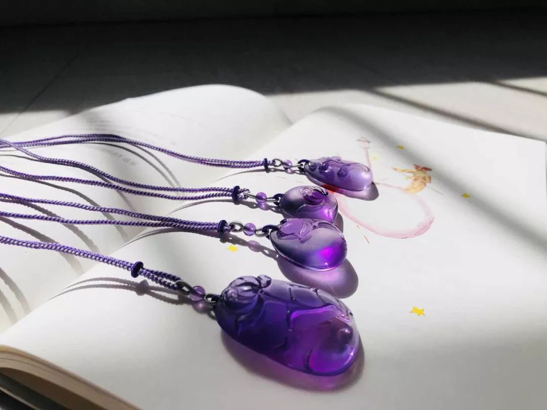 【大倩倩聊水晶】紫水晶臣服内在智慧得以看见真相