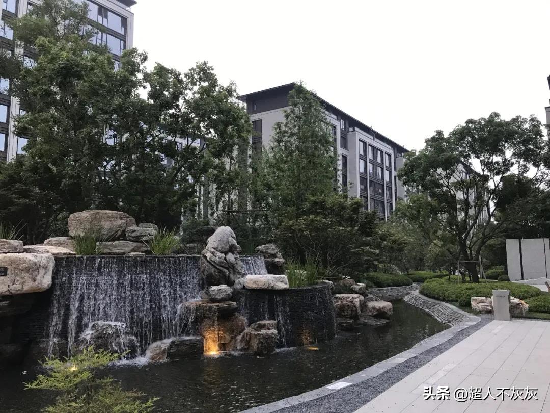 融创vs万科,融创万科绿地对比