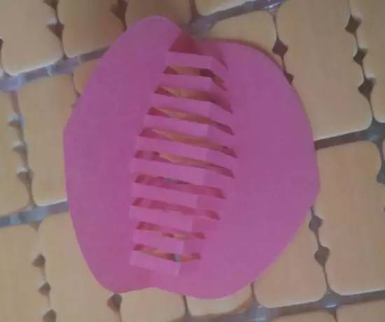 手工心形贺卡又简单漂亮,超级简单可爱的爱心贺卡