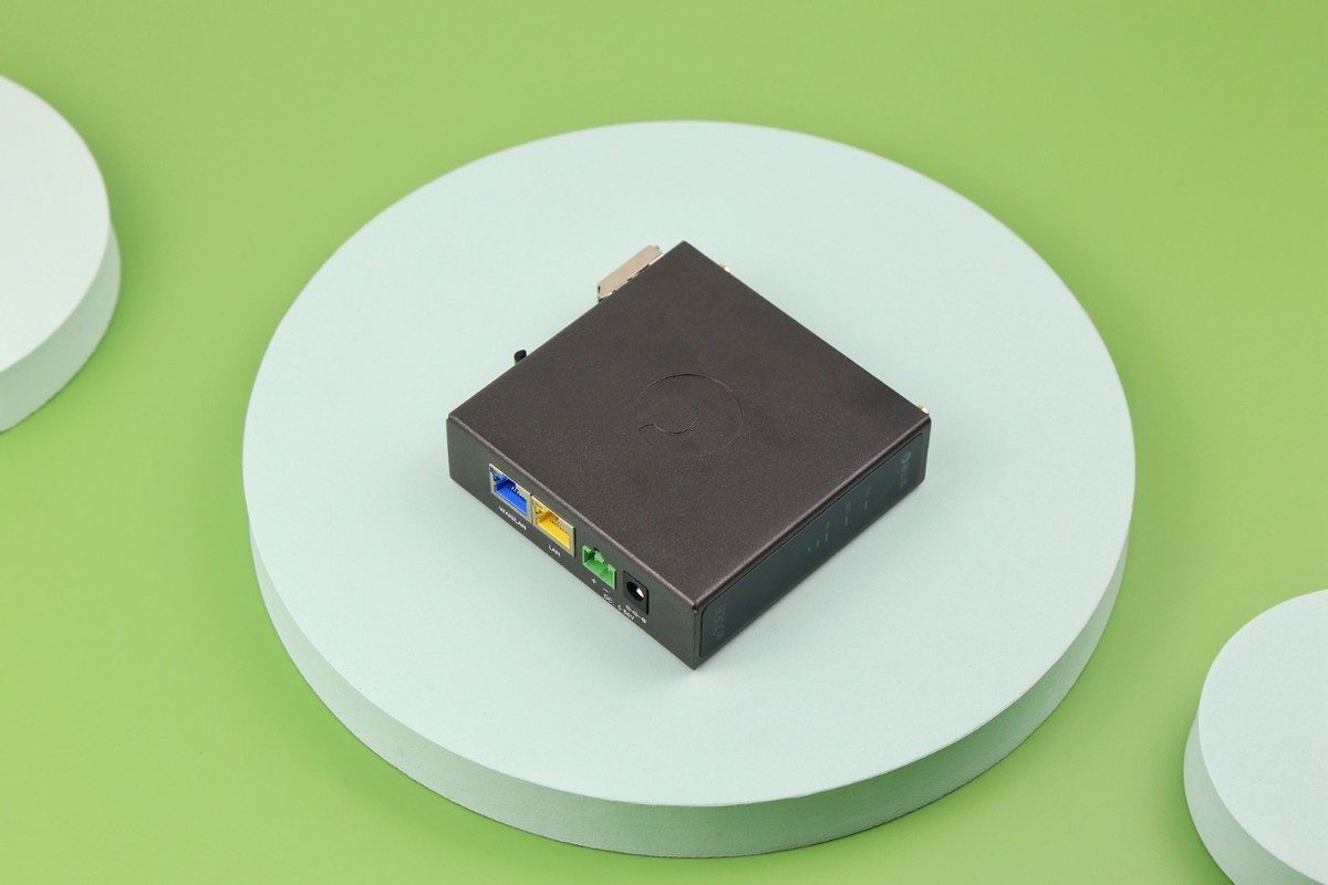 蒲公英R3005G路由器,蒲公英4g路由器r300a怎么样