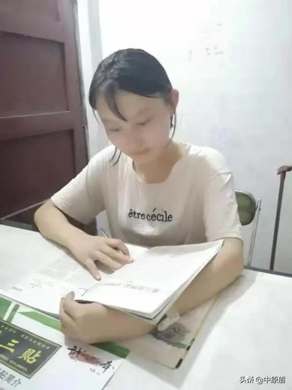 中学生自己要求看心理医生,中学生说不想读书该怎么做