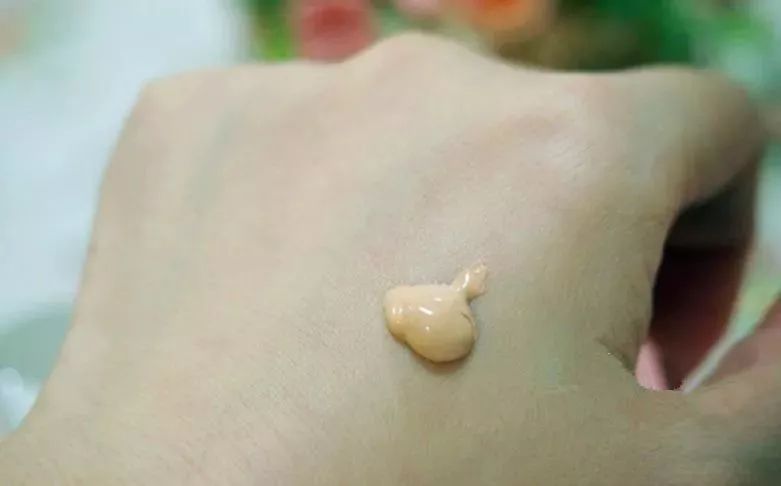 抚平毛孔控油隔离,美白效果好的隔离推荐