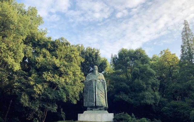 用一句话来赞美衢州,如何用一个词形容别人