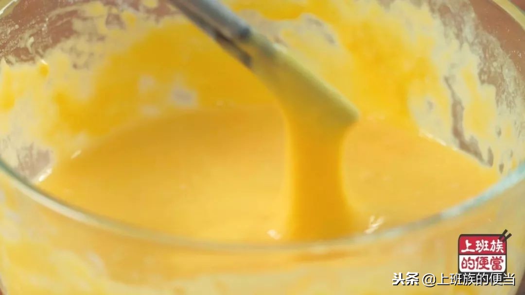 如何用平底锅做披萨不用酵母粉,想吃披萨不用去外面买了