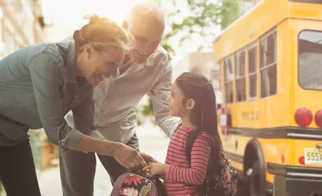被视奸的中国儿童:“你的朋友圈,藏着100个恋童癖”