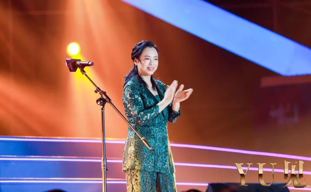 黄绮珊年轻的时候被嫌弃,黄绮珊那些鲜为人知的故事