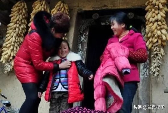 80年代火炉子家用,小时候煤火炉