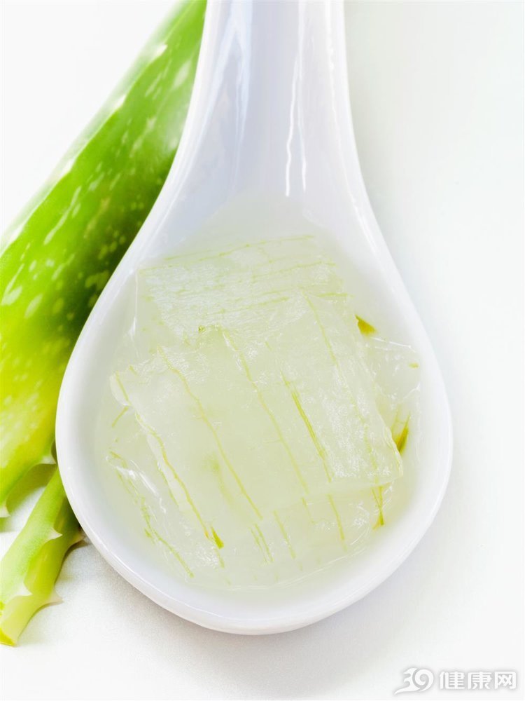 健康养生芦荟虽常见但功效惊人,原来芦荟不仅能治病还能美容
