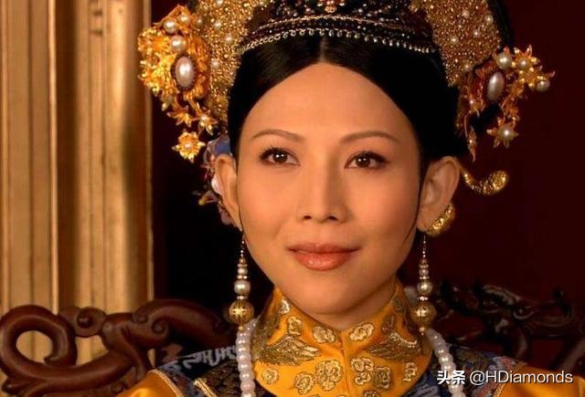 普通人也能戴得起的珠宝首饰,必须佩戴的珠宝首饰图片