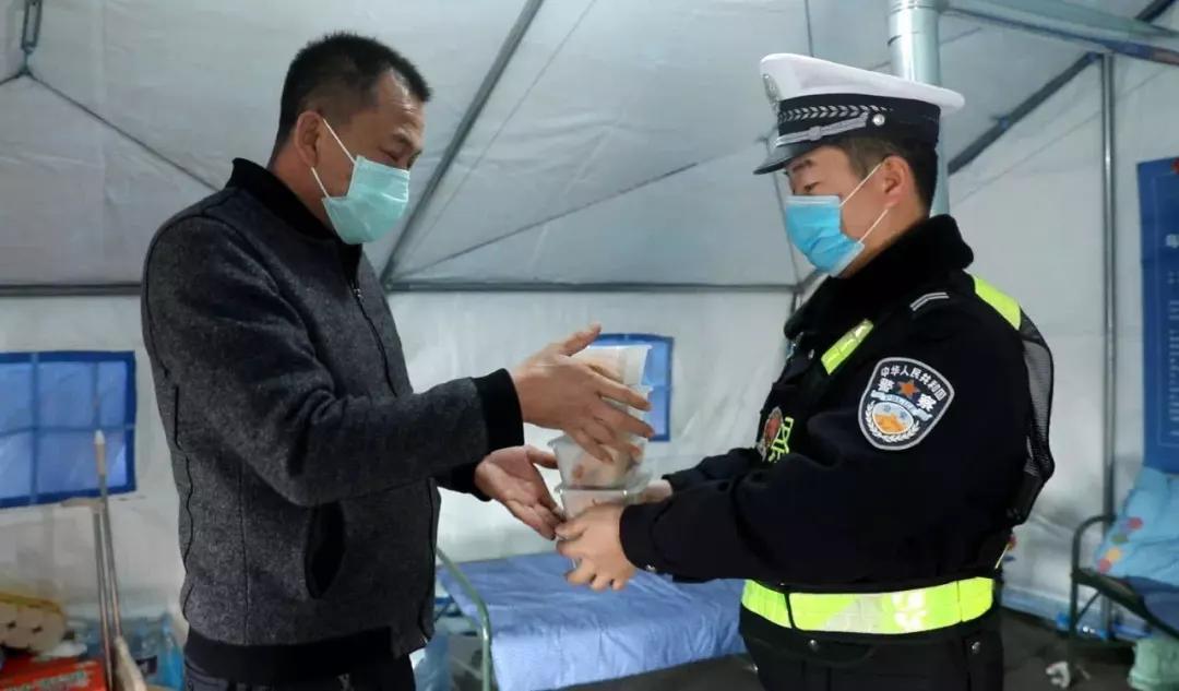 抗疫英雄和他们的精神,最值得铭记的抗疫英雄