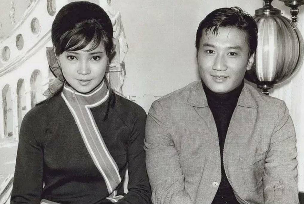 73岁影后萧芳芳:4段感情9种特长,周星驰李连杰都曾崇拜她