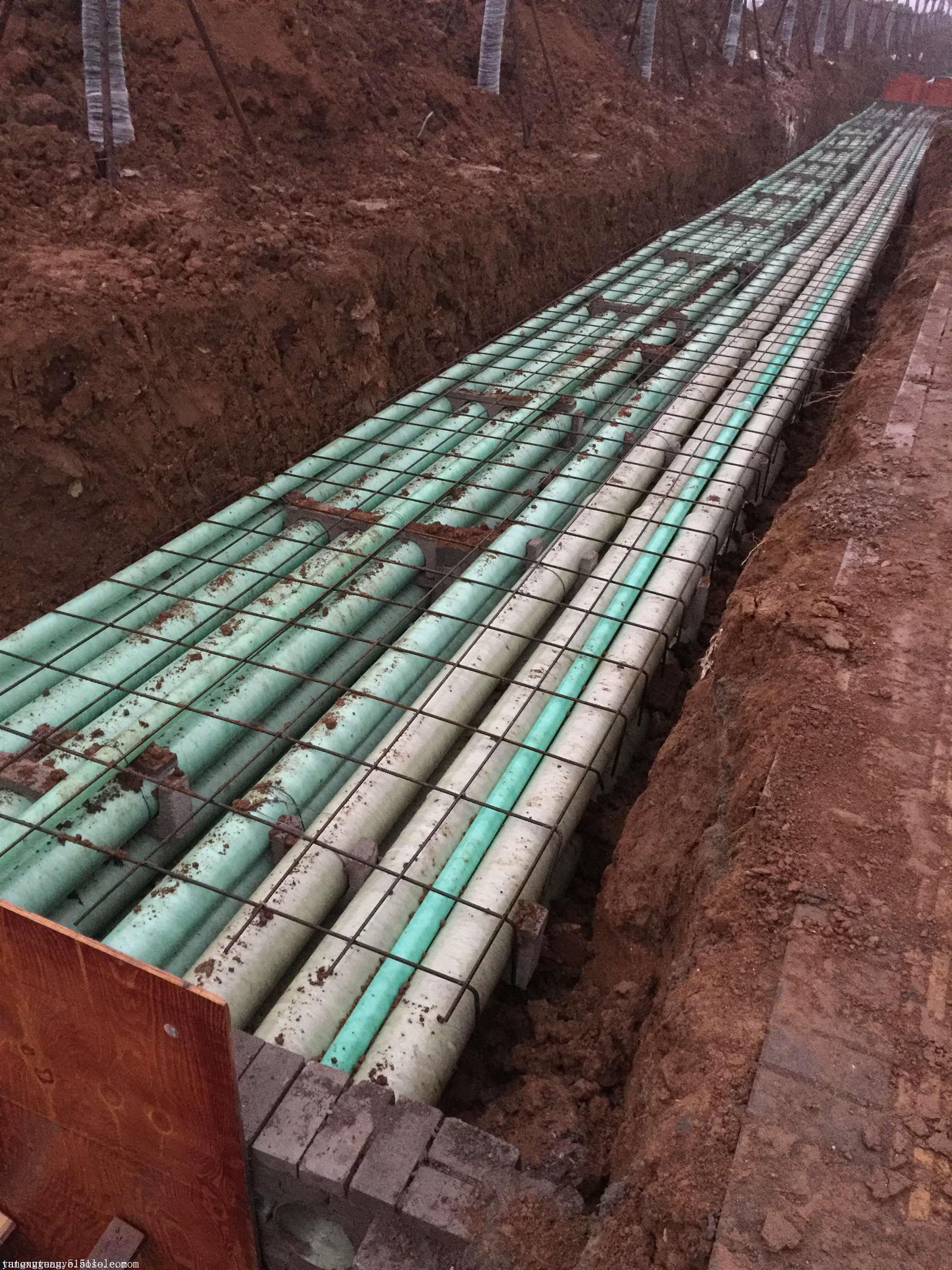 玻璃夹砂钢管厂家,玻璃管道厂家联系方式