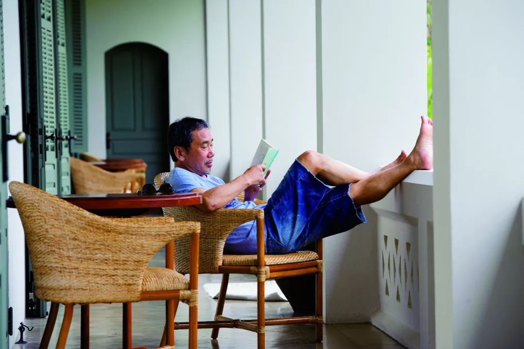 村上春树:出道40年,每年写一本书,这13本书实力圈粉