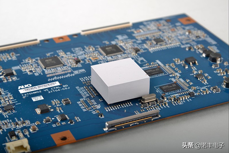 cpu导热硅胶片怎么样,cpu用导热硅胶片好还是导热硅脂好