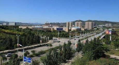 灞辫タ璧勬簮涓板瘜鐨勫幙,灞辫タ鏄竴涓梾娓歌祫婧愪赴瀵岀殑鐪佷唤