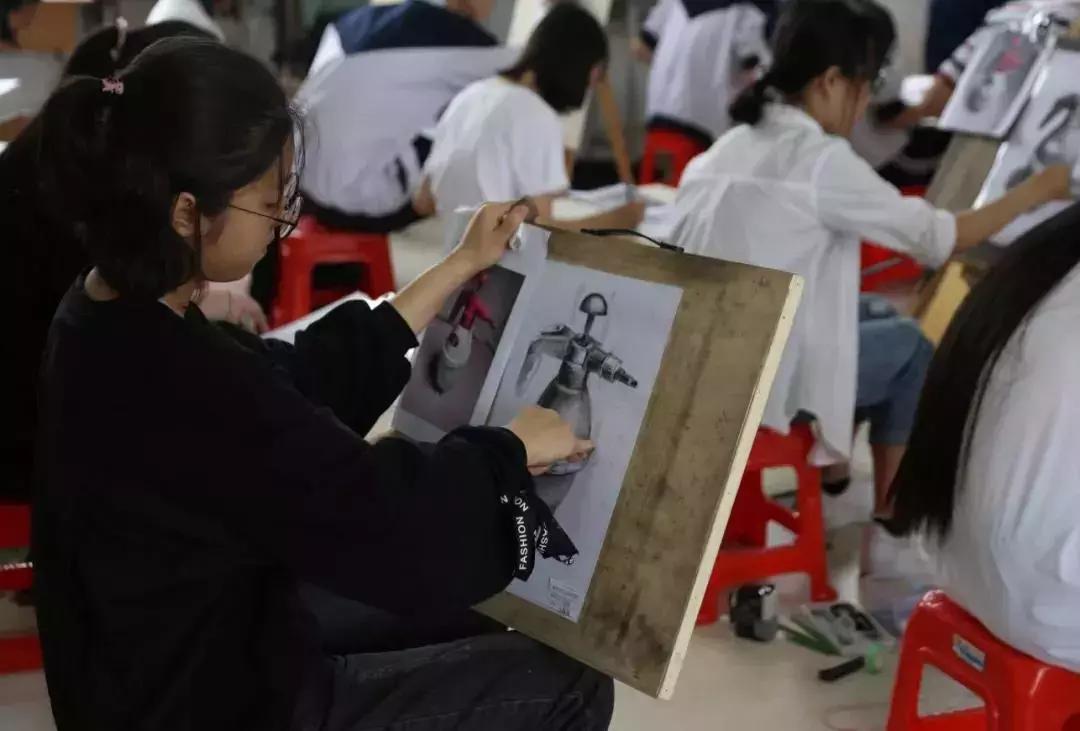 惠州光正实验学校完整版,惠州光正实验学校李梓翔