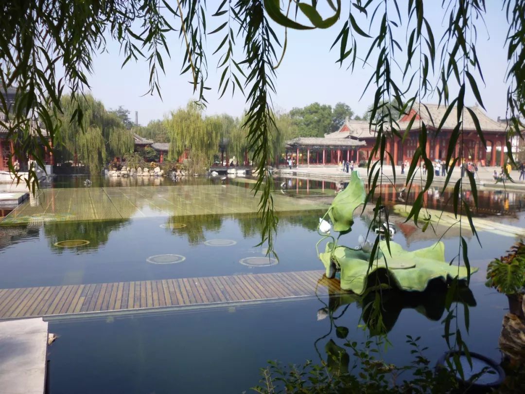 华清宫景区里的华清池,天下第一温泉华清宫