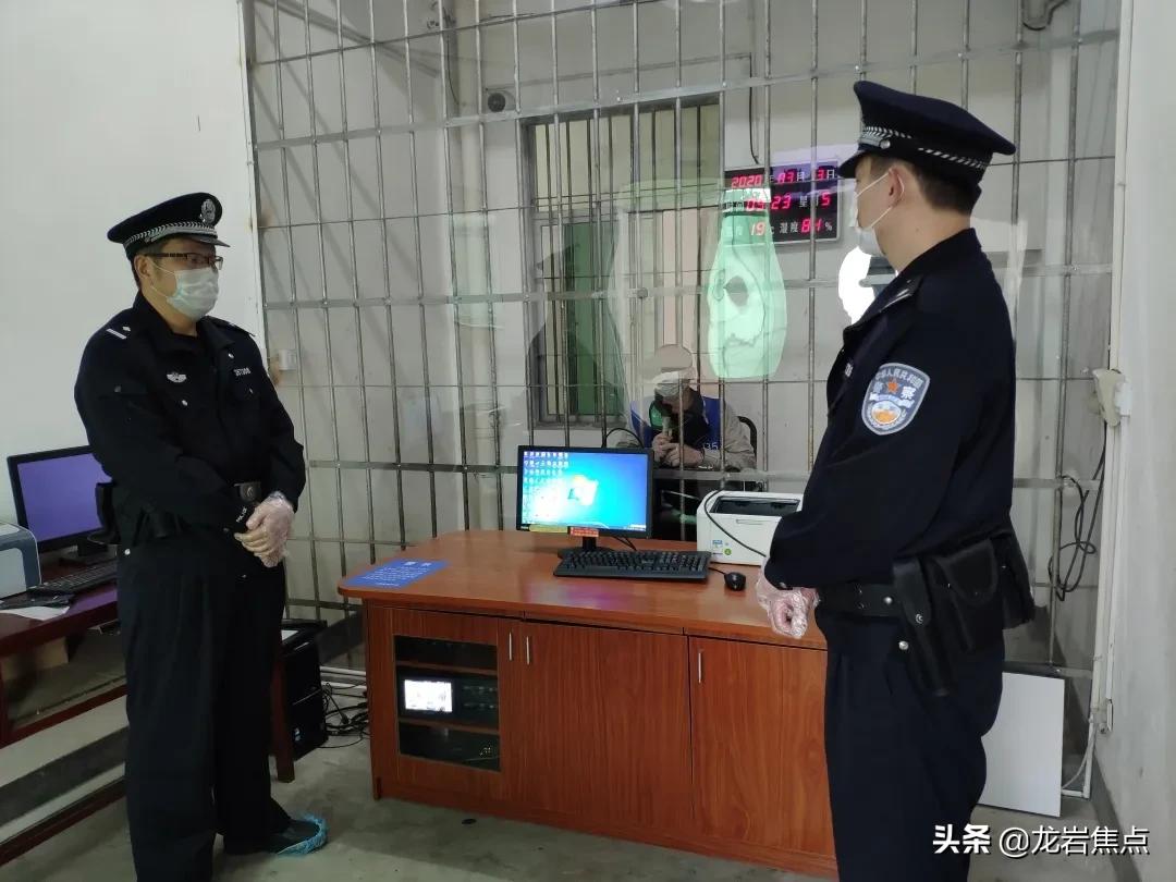 以卖口罩为名实施网络诈骗的警示,男子朋友圈卖口罩诈骗获刑5年