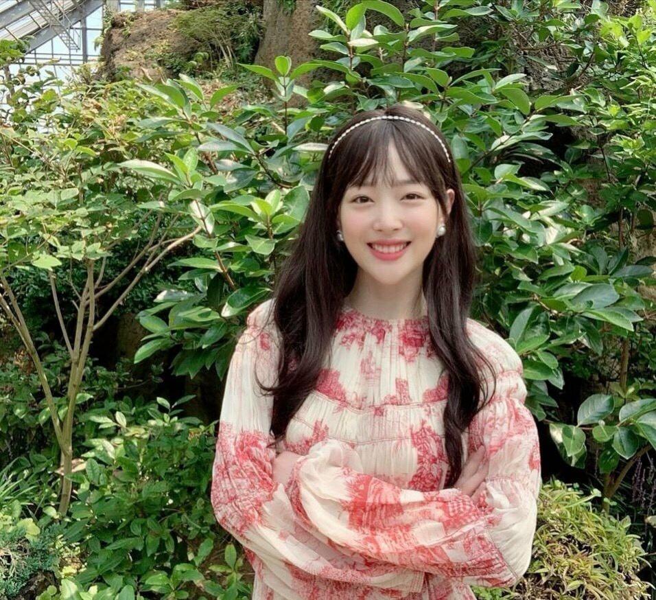 崔雪莉韩式小卷发刘海,韩星崔雪莉到底经历了什么