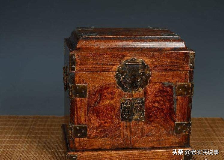 哪种黄花梨木有收藏价值,黄花梨老物件