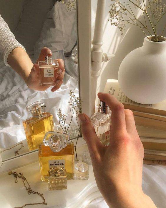 罗意威闻着像飘柔的香水,罗意威是沙龙香吗