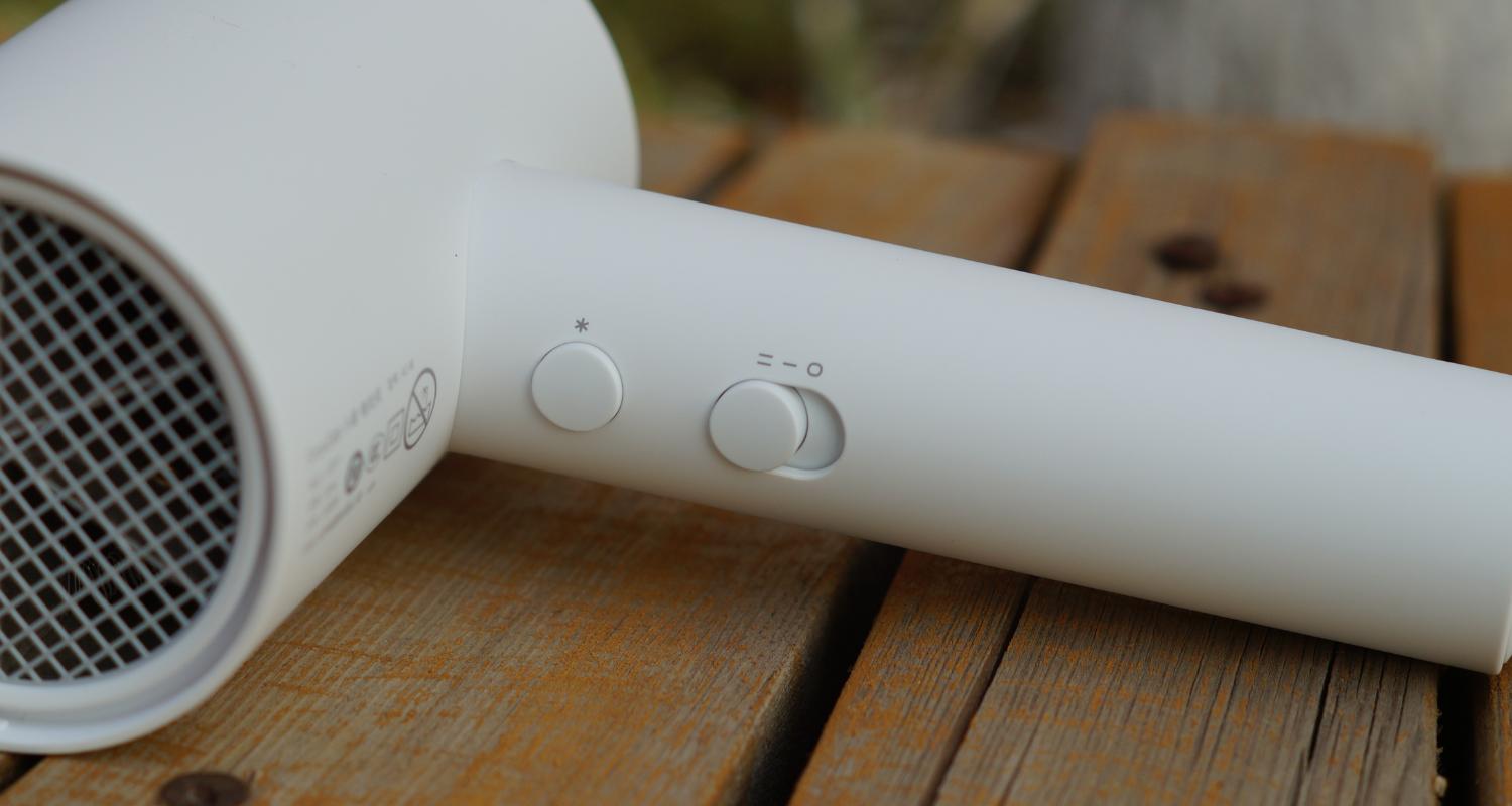 showsee小适吹风机拆解图,showseea18负离子吹风机