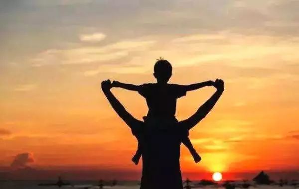 父亲居然问女儿：你是处女吗？