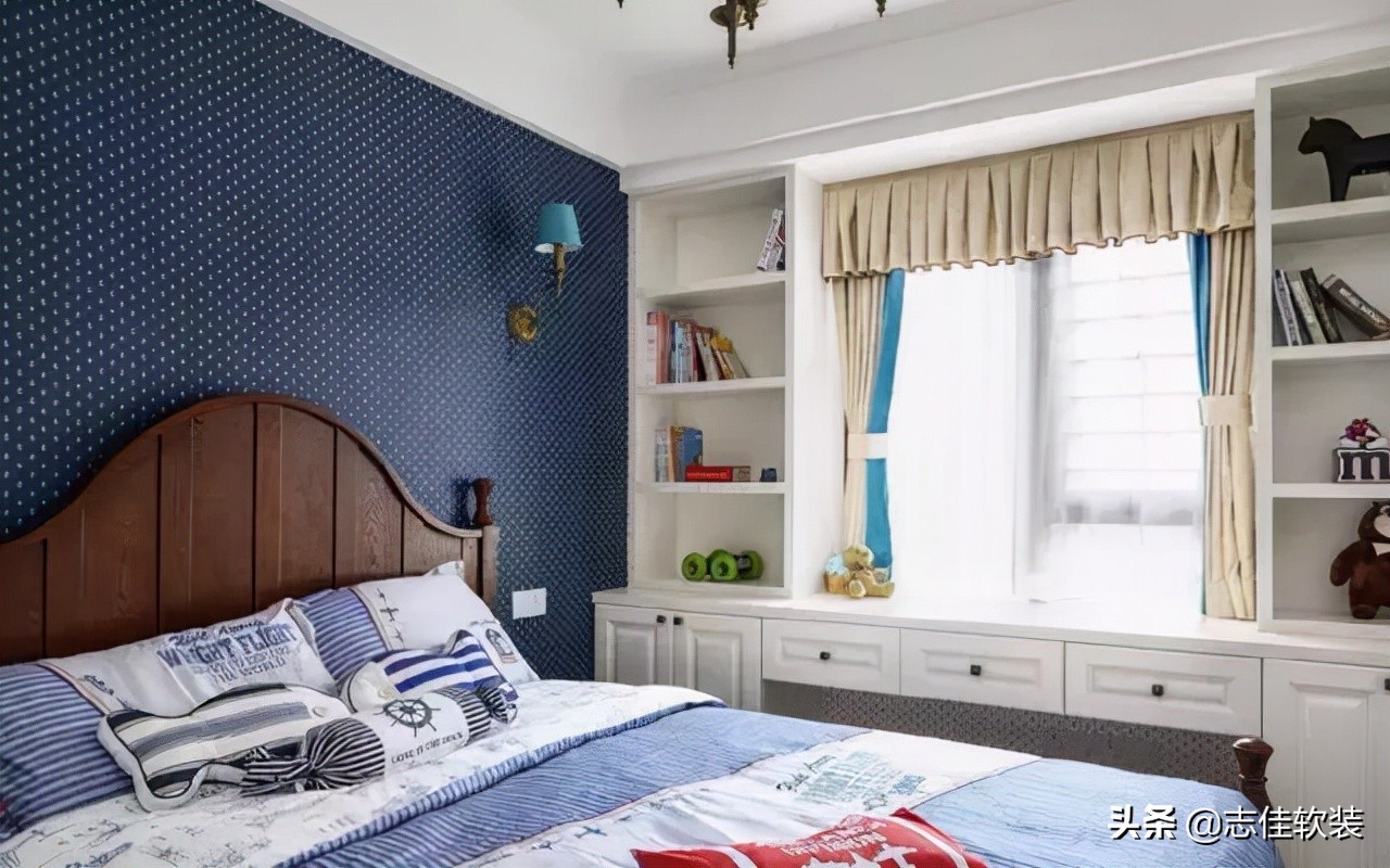 飘窗水汽重怎么处理,飘窗很多水怎么解决