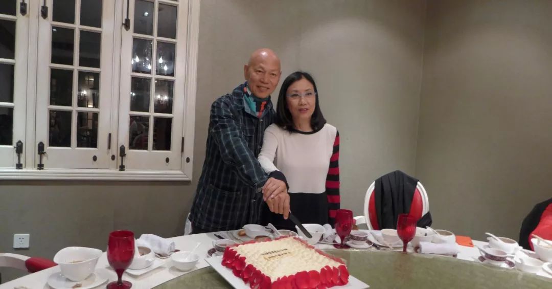 钟楚红为亡夫承诺终生不嫁,用情专一的钟楚红