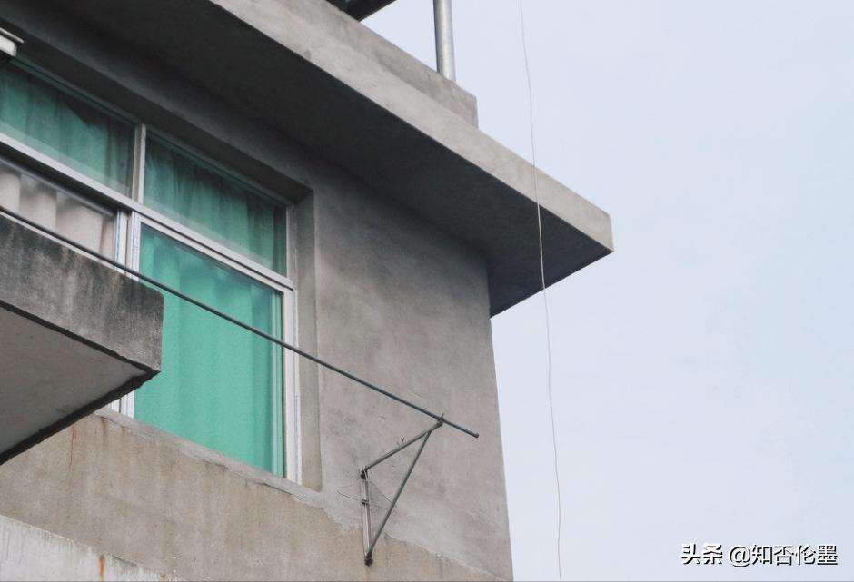 农村自建房门和窗户一样高吗,自建房窗户做什么尺寸最佳