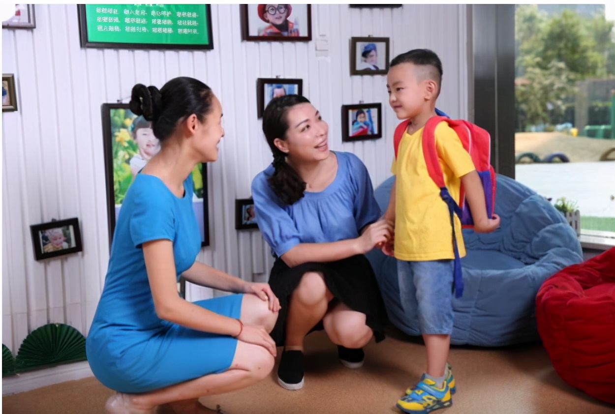 中班孩子突然不肯去幼儿园怎么办,小孩上幼儿园不肯去老是哭怎么办