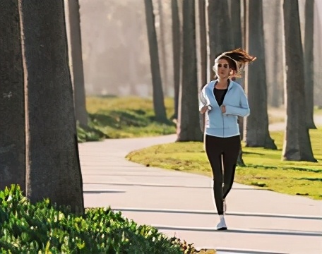 跑步血压从140降到90,血压140-100靠运动能降压吗