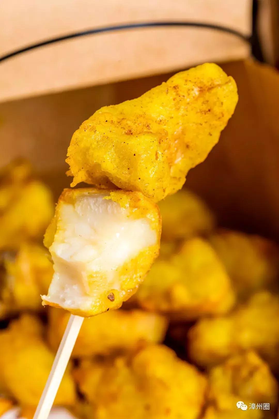 古城这家店很小,但鸡炸得好