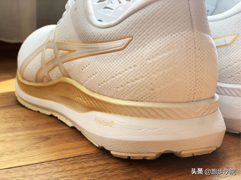 疫情在家不能出门怎么练球,疫情不让出门怎么练跑步