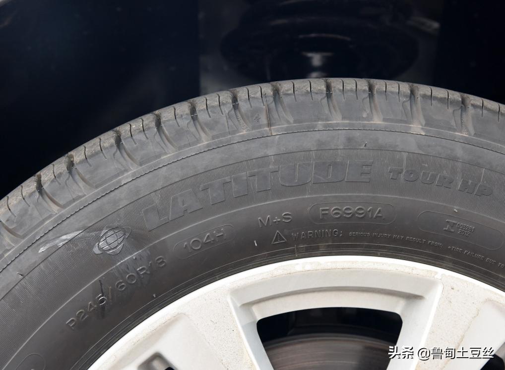 「毂锐驰」舒适操控乐趣兼备—进口探险者改装劲风驰轮胎静音棉