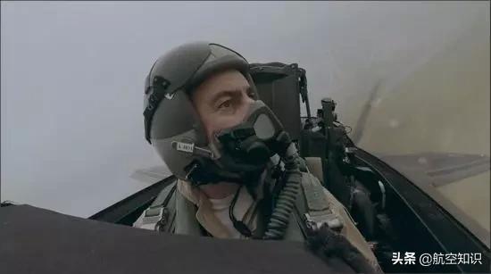 歼20的头盔显示器,歼20飞行员头盔多少钱