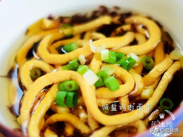 宝宝增加营养食品,宝宝8个月需要准备什么辅食工具