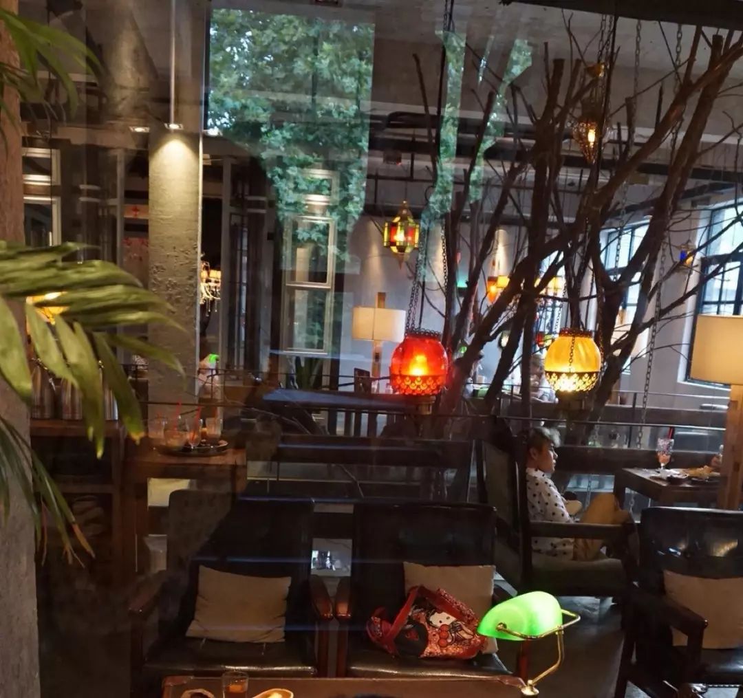 开一家咖啡馆的经营模式,开一家咖啡馆需要怎么创业