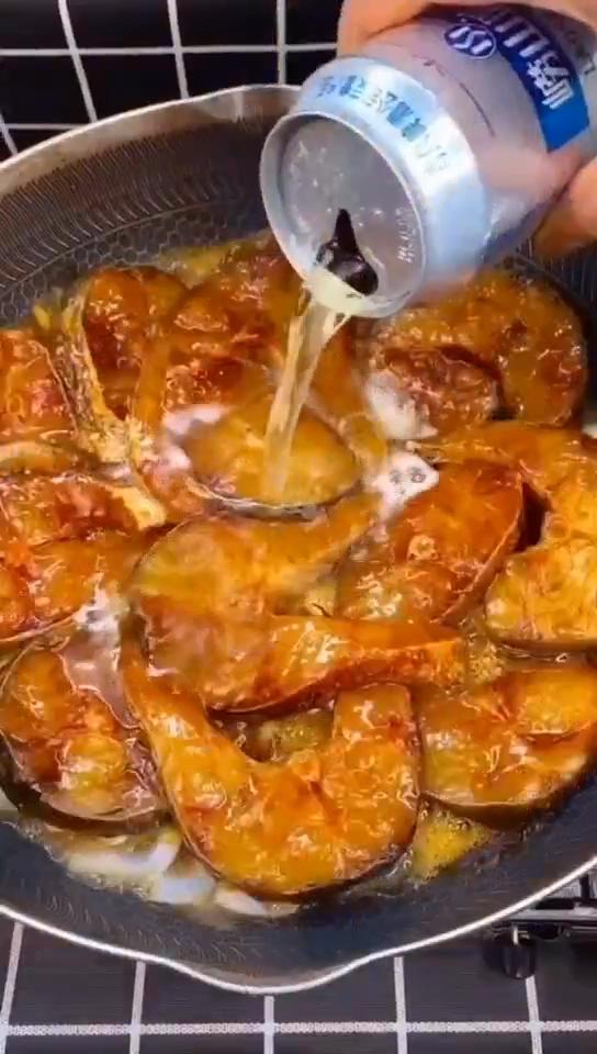 做个美味的红烧鱼,鱼肉最好吃的做法红烧鱼